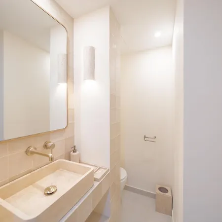 Cosy, Flat - 1bdr 4p - Near The Beaches